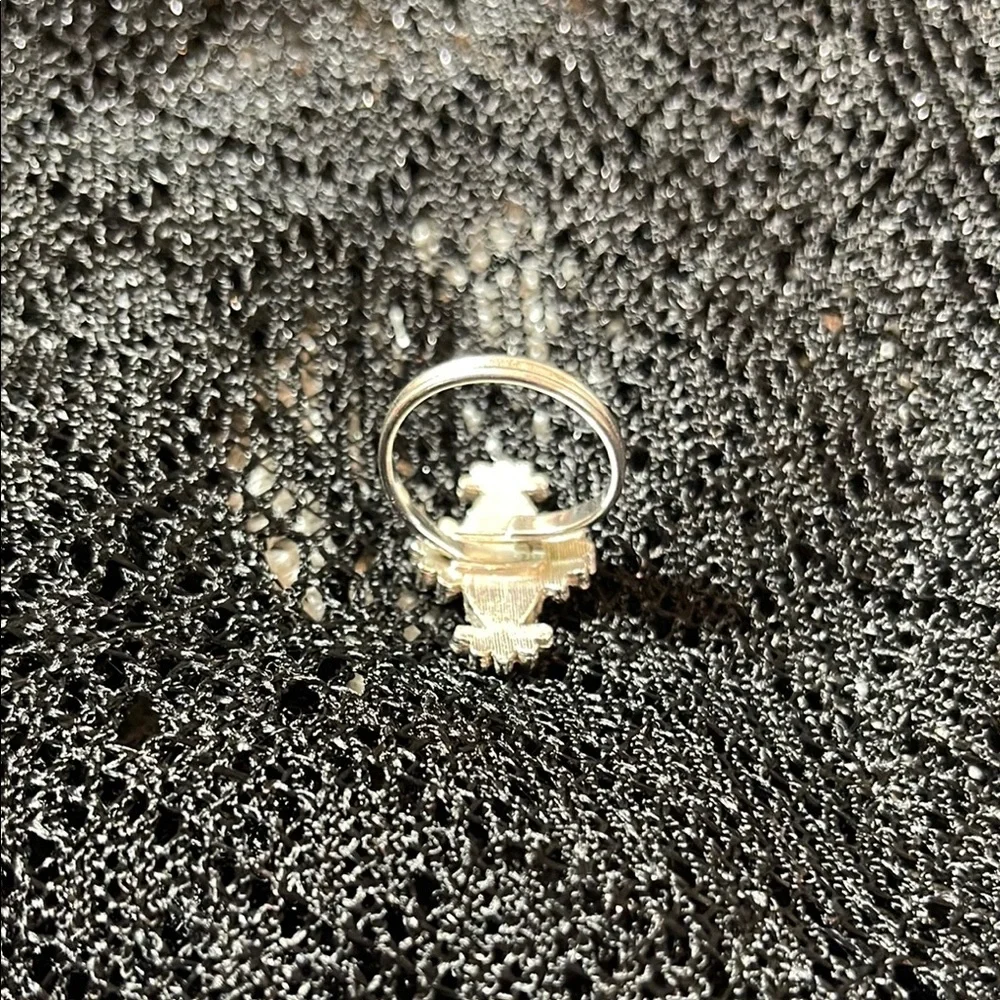 Elegant Silver and Blue Women's Ring